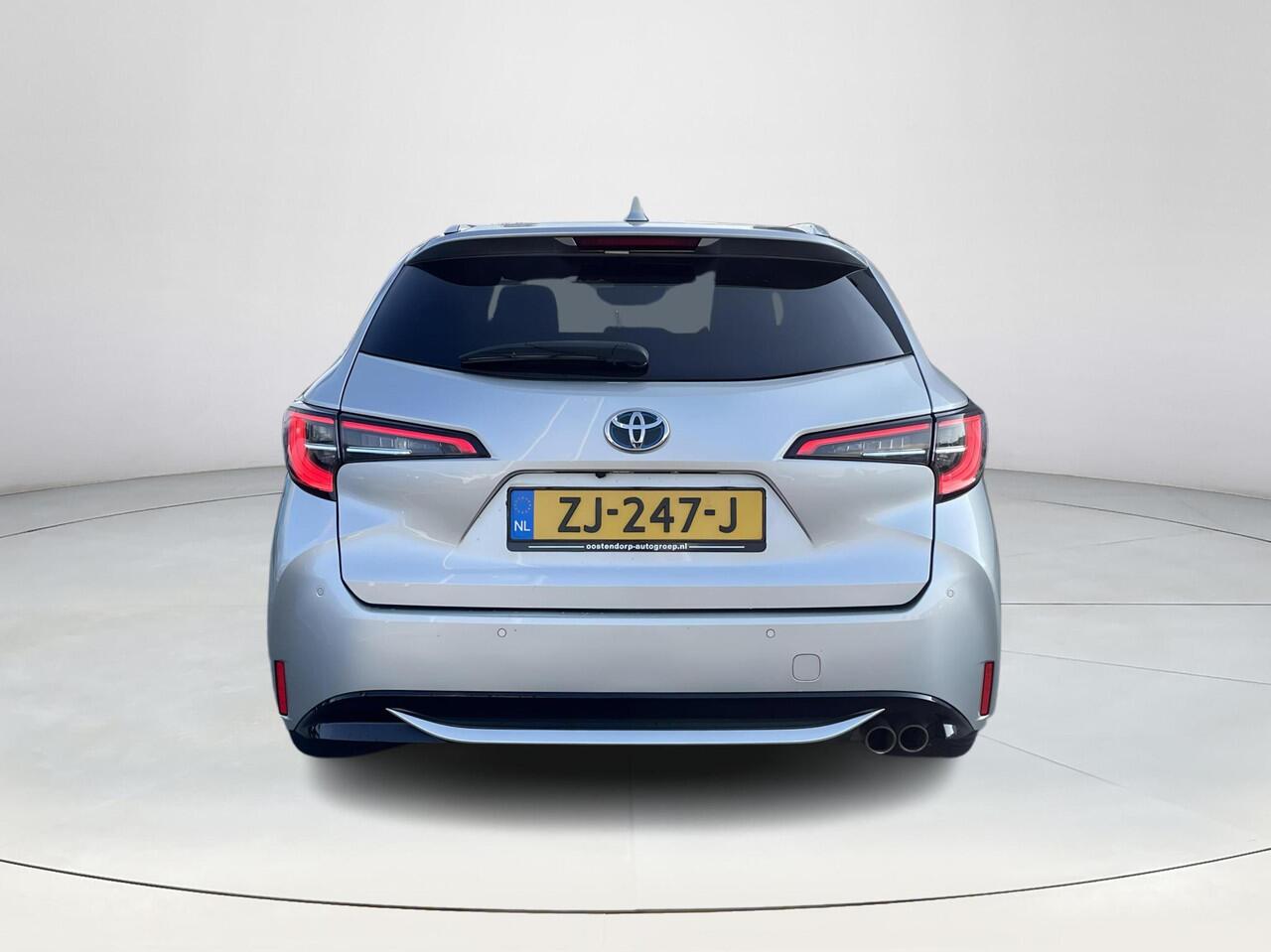 Toyota COROLLA Touring Sports 2.0 Hybrid Executive