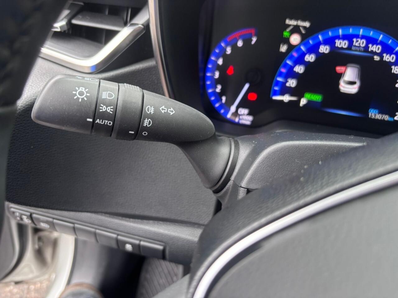 Toyota COROLLA Touring Sports 1.8 Hybrid Dynamic