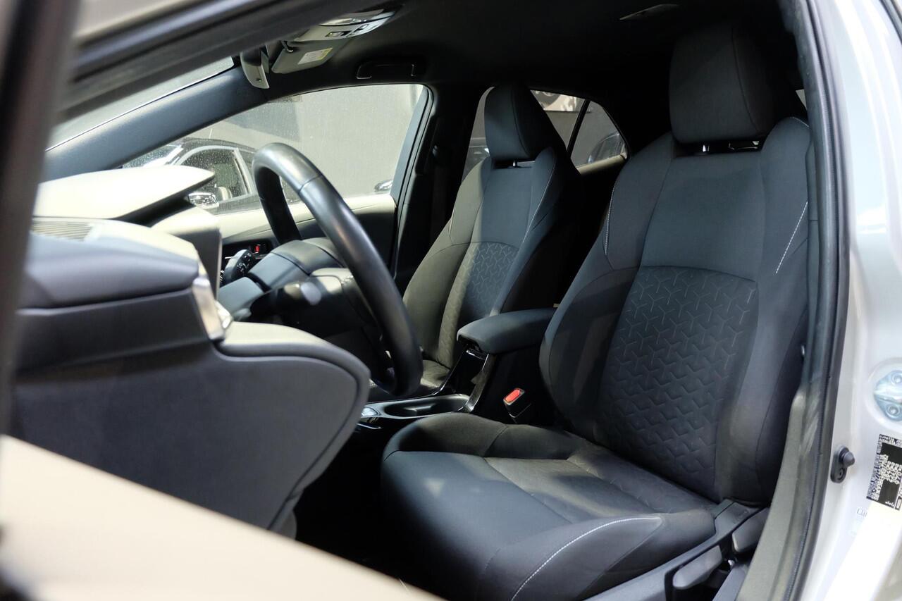 Toyota COROLLA 1.8 Hybrid Business / Garantie t/m '30 / 1ste eig. / Dealeronderhouden