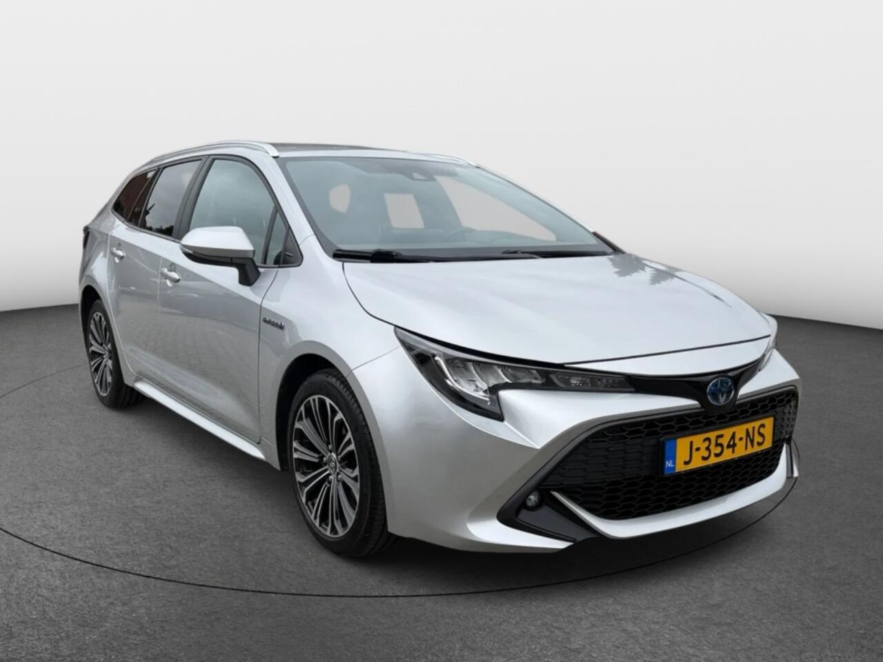 Toyota COROLLA 1.8 Hybrid Dynamic [ Camera Nav Stoelverwarming ]