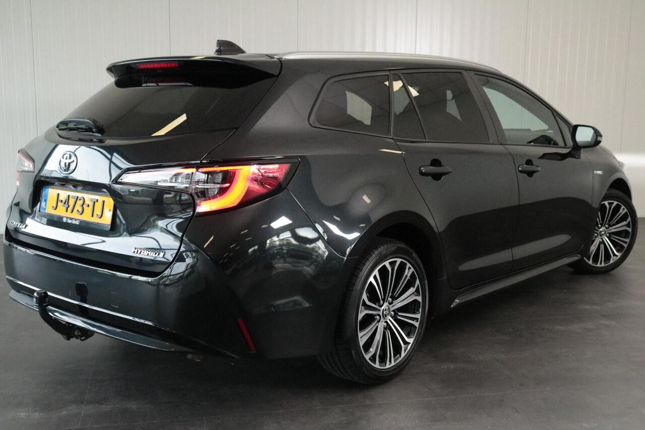 Toyota COROLLA Touring Sports 1.8 Hybrid Business Plus, Trekhaak , Parkeersensoren, Stoelverwarming