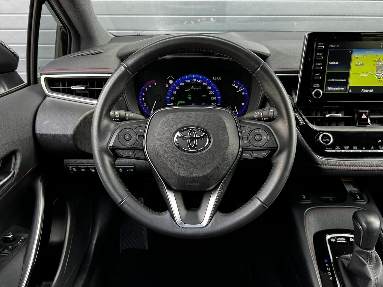 Toyota COROLLA TOURING SPORTS 1.8 HYBRID EXECUTIVE I AUTOMAAT I ADAPT. CRUISE CONTROL I ALCANTARA I APPLE CARPLAY