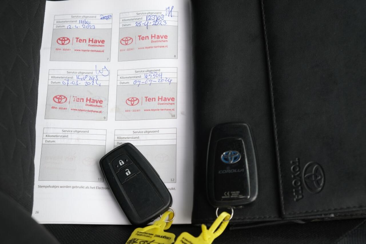 Toyota COROLLA Touring Sports 1.8 Hybrid 122PK Business Automaat | Apple CarPlay & Android Aut