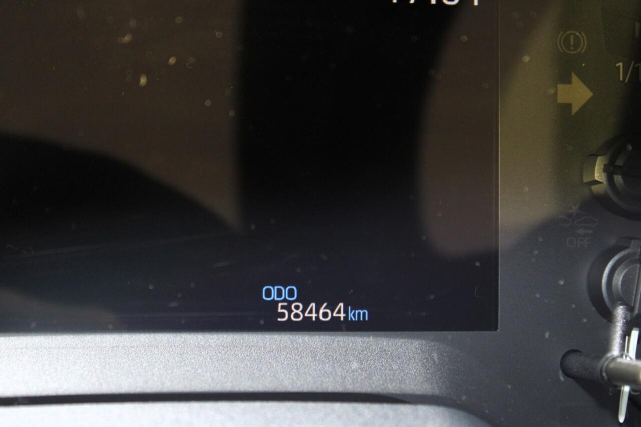 Toyota COROLLA Touring Sports 1.8 Hybrid Business Plus