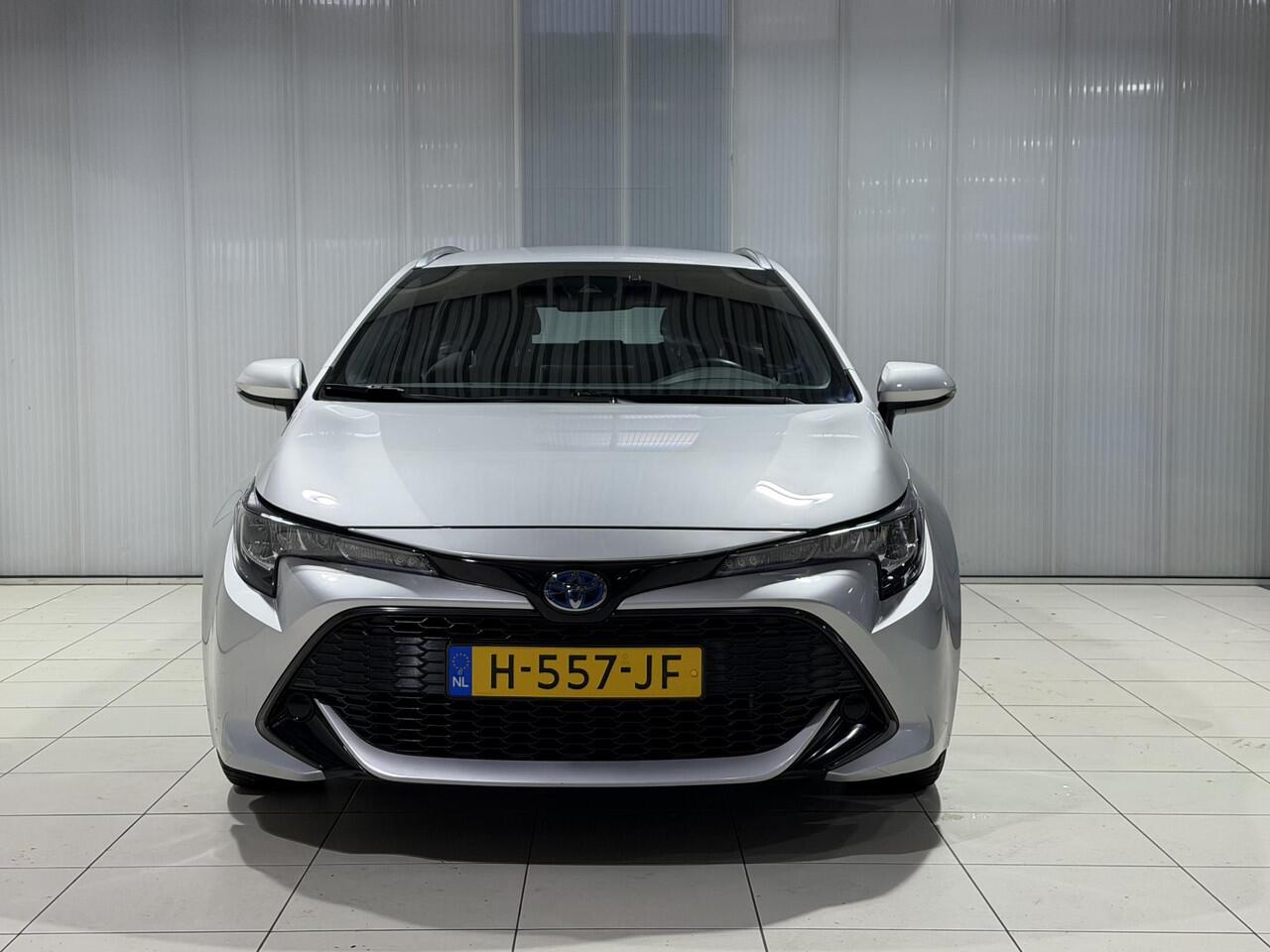 Toyota COROLLA Touring Sports 1.8 Hybrid Active | Navigatie | Dealer onderhouden |