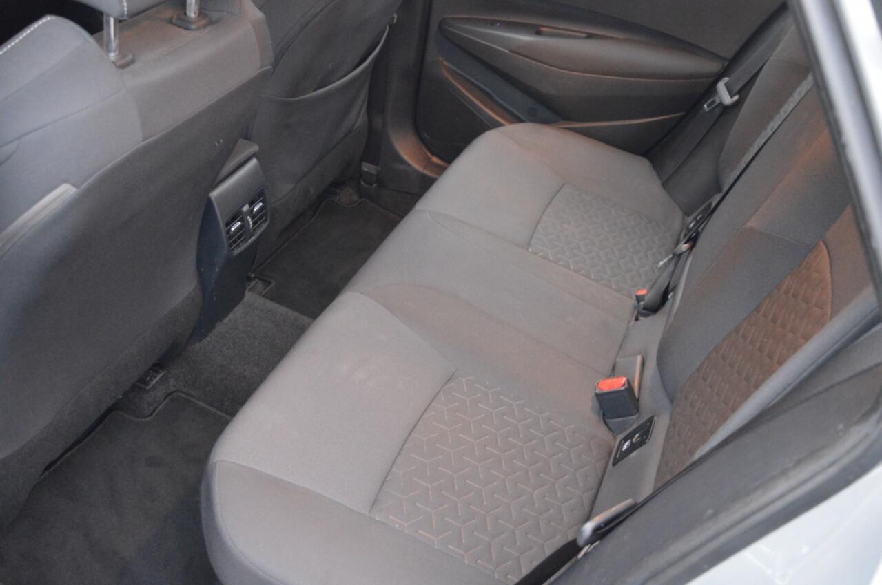 Toyota COROLLA Touring Sports 1.8 | HYBRID - CAMERA - LED