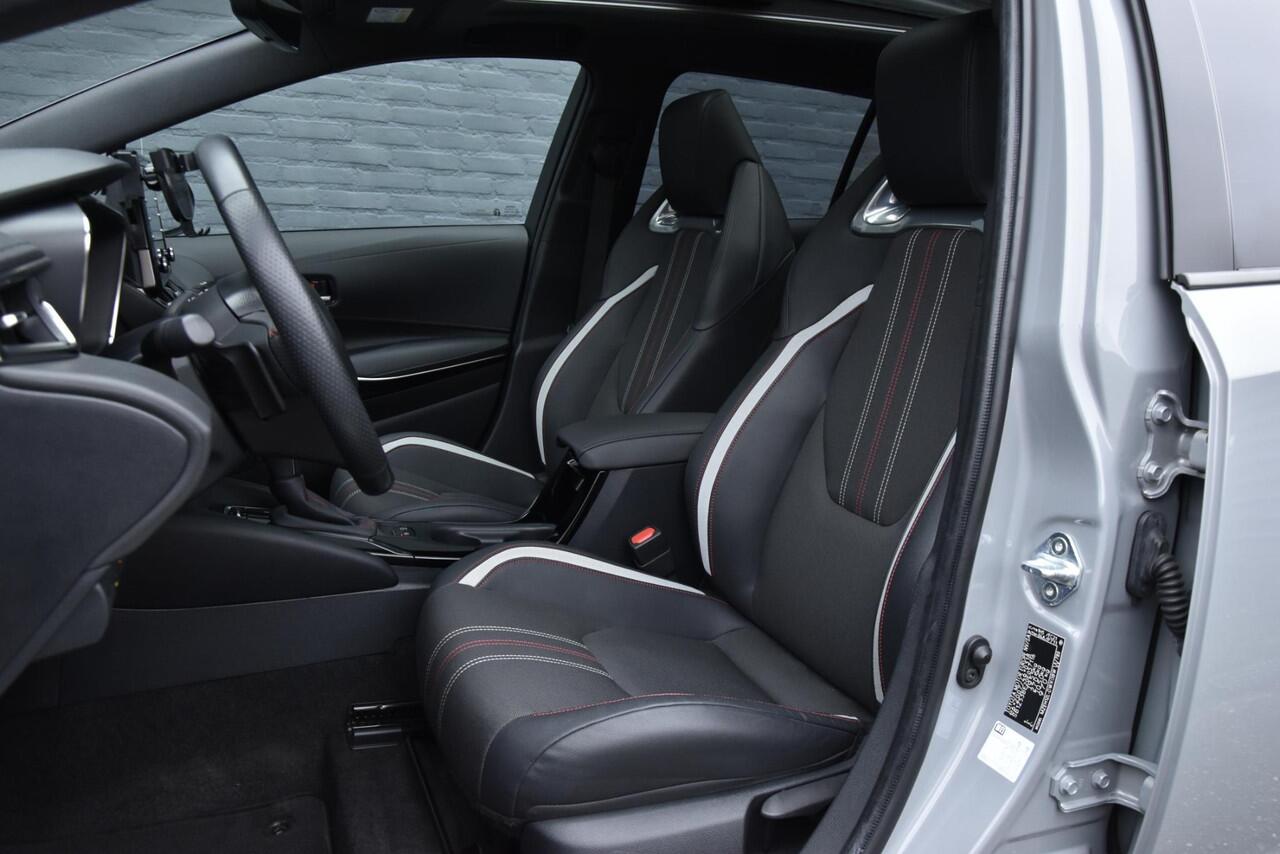 Toyota COROLLA Touring Sports 2.0 Hybrid GR-Sport Plus