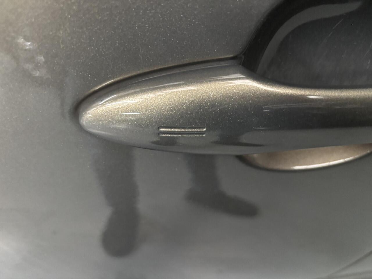 Toyota COROLLA Touring Sports 1.8 Hybrid Business Plus