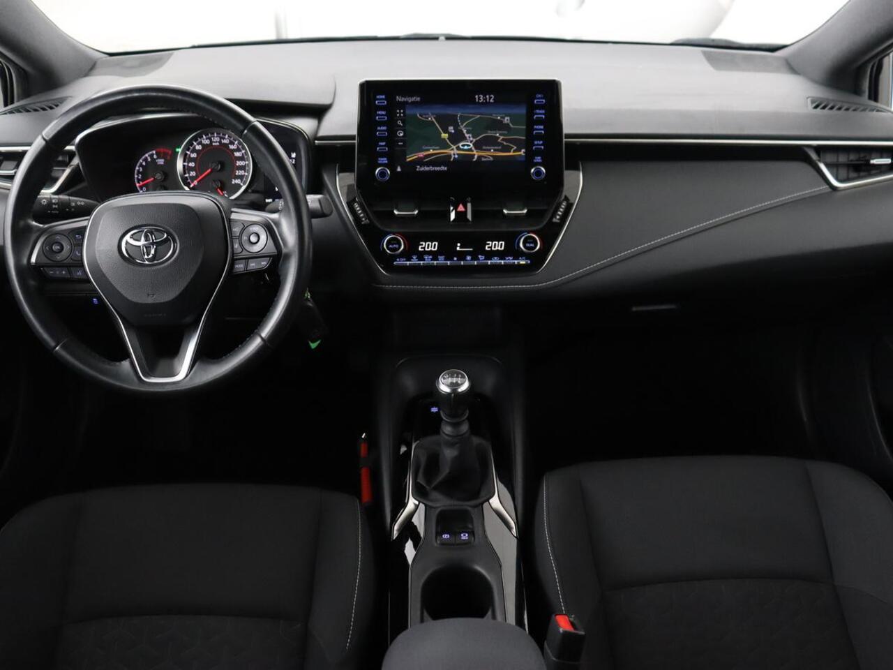 Toyota COROLLA 1.2 Turbo Active | Camera | Adaptive cruise | Carplay | Navigatie | Full LED | Climate control | Bluetooth | 16'' | DAB ontvanger