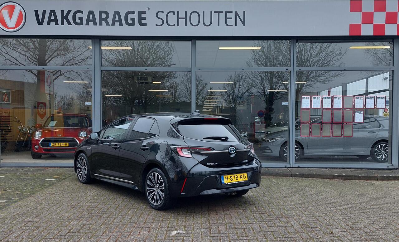 Toyota COROLLA 1.8 Hybrid Business Plus | Trekhaak