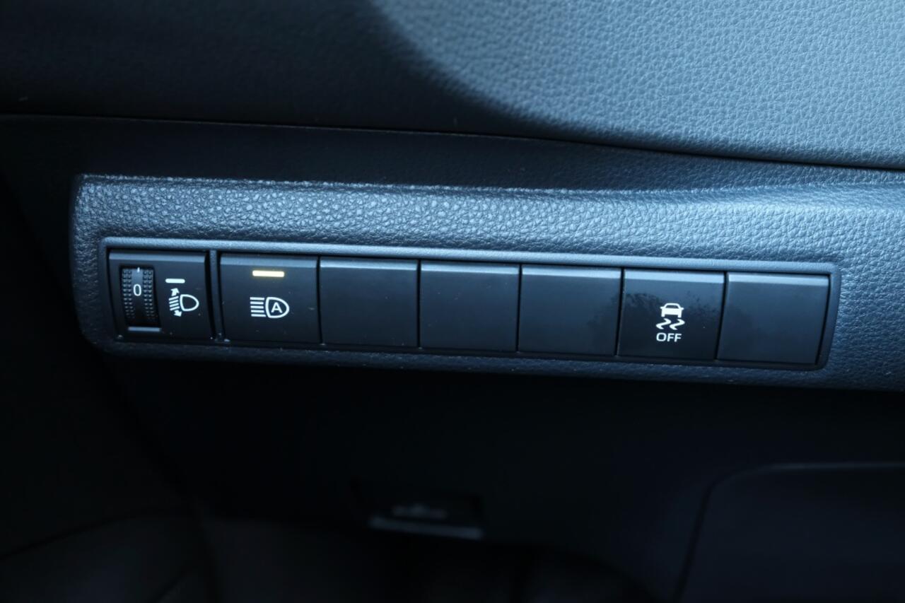 Toyota COROLLA Touring Sports 1.8 Hybrid Business Plus Automaat | Stoelverwarming op beide voo