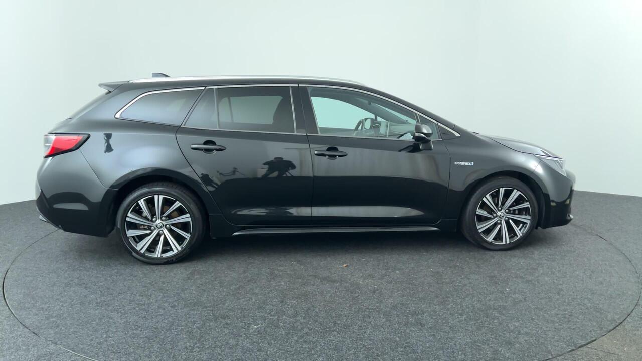 Toyota COROLLA Touring Sports 1.8 Hybrid Dynamic Rijklaar