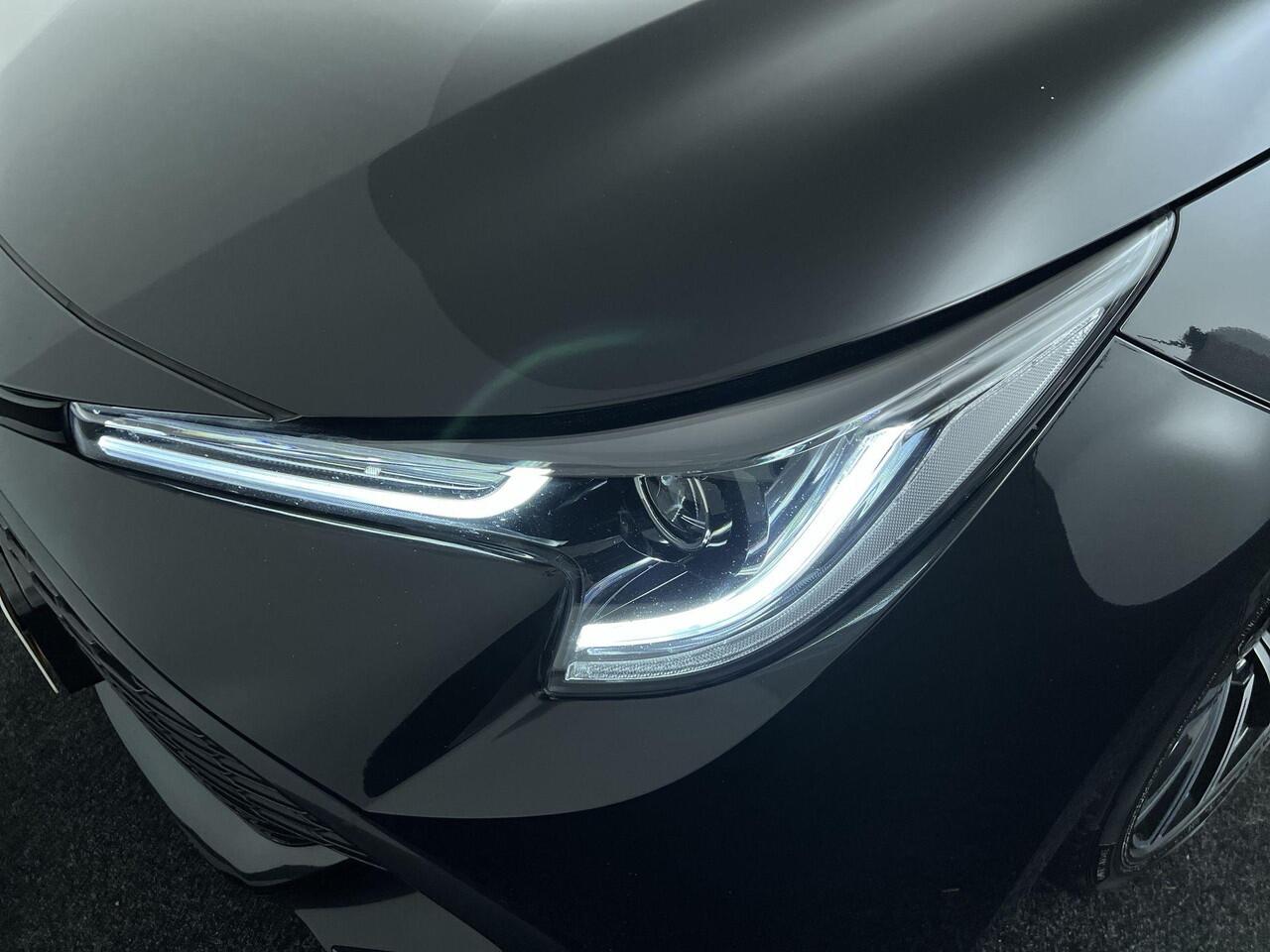 Toyota COROLLA Touring Sports 1.8 Hybrid Dynamic Rijklaar