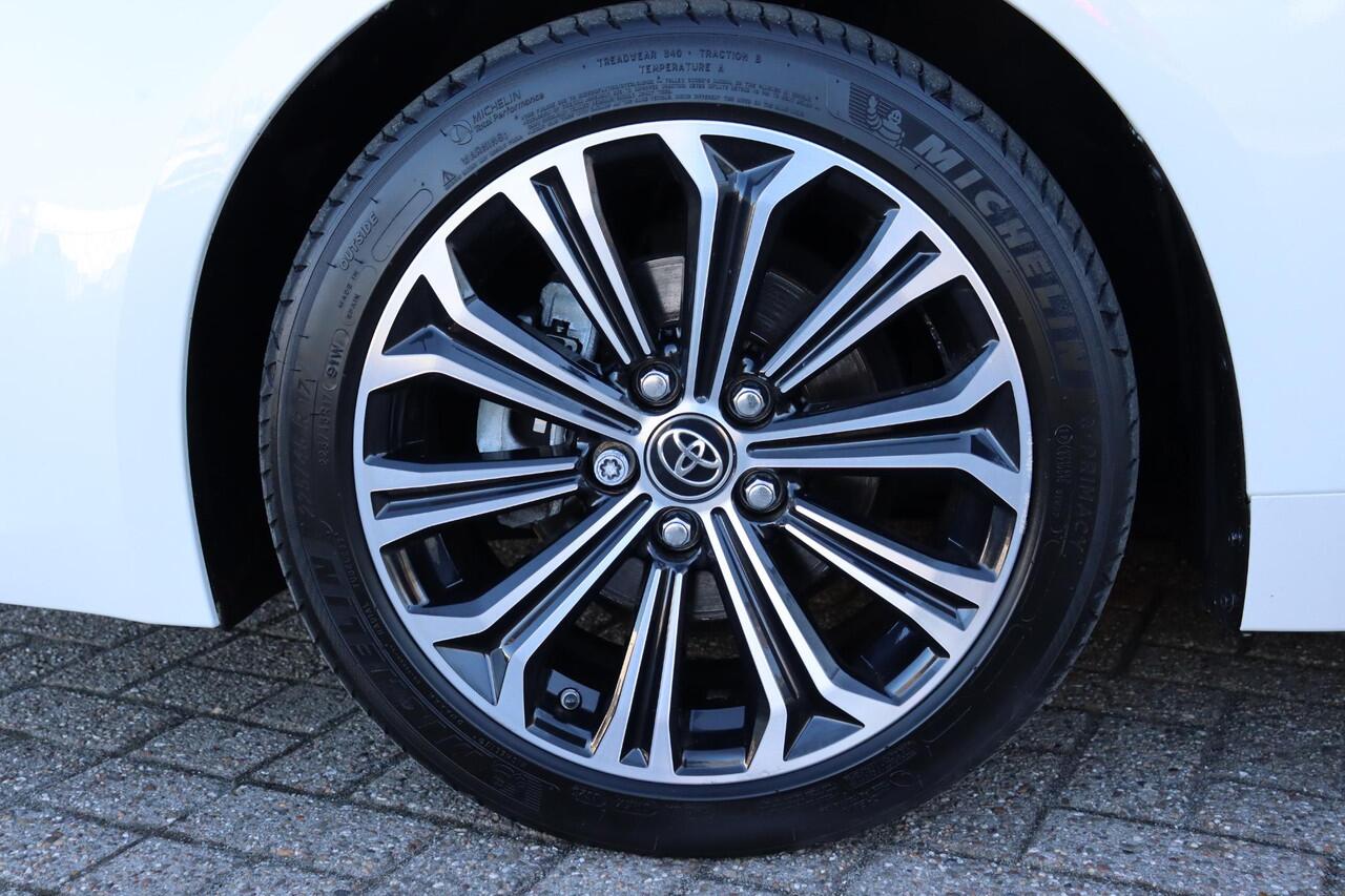 Toyota COROLLA Touring Sports 1.8 Hybrid Bi-Tone Limited, Navi, Stoelvewarming