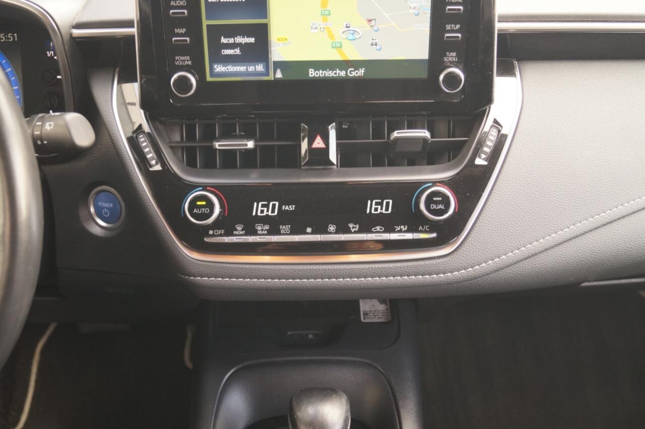 Toyota COROLLA Touring Sports 1.8 Hybrid Dynamic -NAVI-ECC-