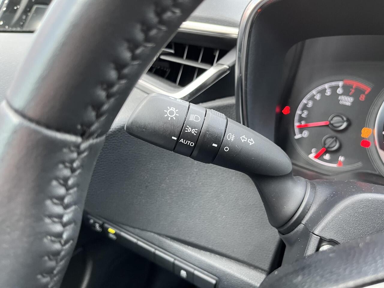 Toyota COROLLA Touring Sports 1.2 Turbo Active | Full Map Navigatie | Trekhaak (1.300kg trekgewicht) | Origineel NL | 1e eigenaar