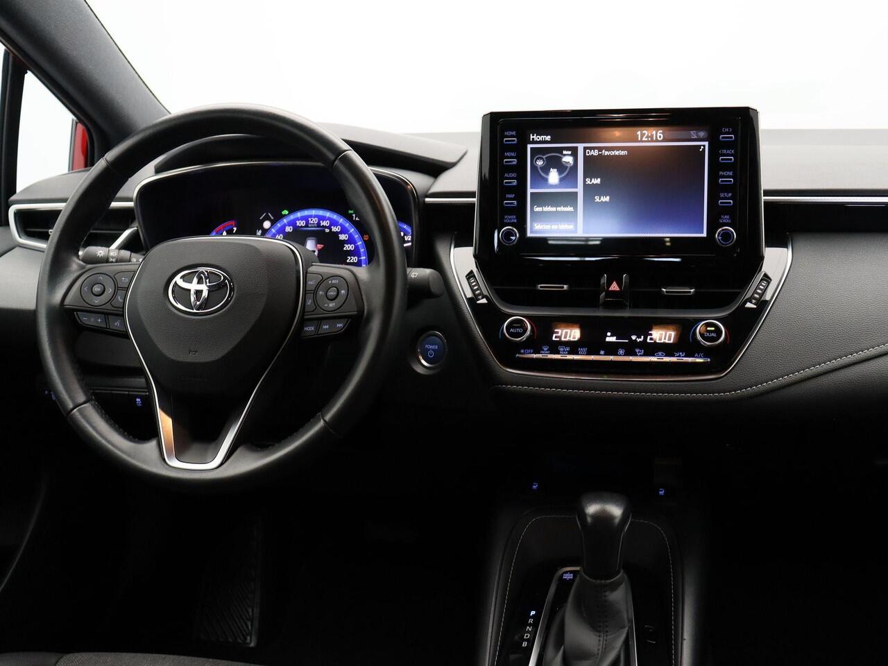 Toyota COROLLA Touring Sports 1.8 Hybrid Business Plus | Achteruitrijcamera | Stoelverwarming | Led Koplampen |