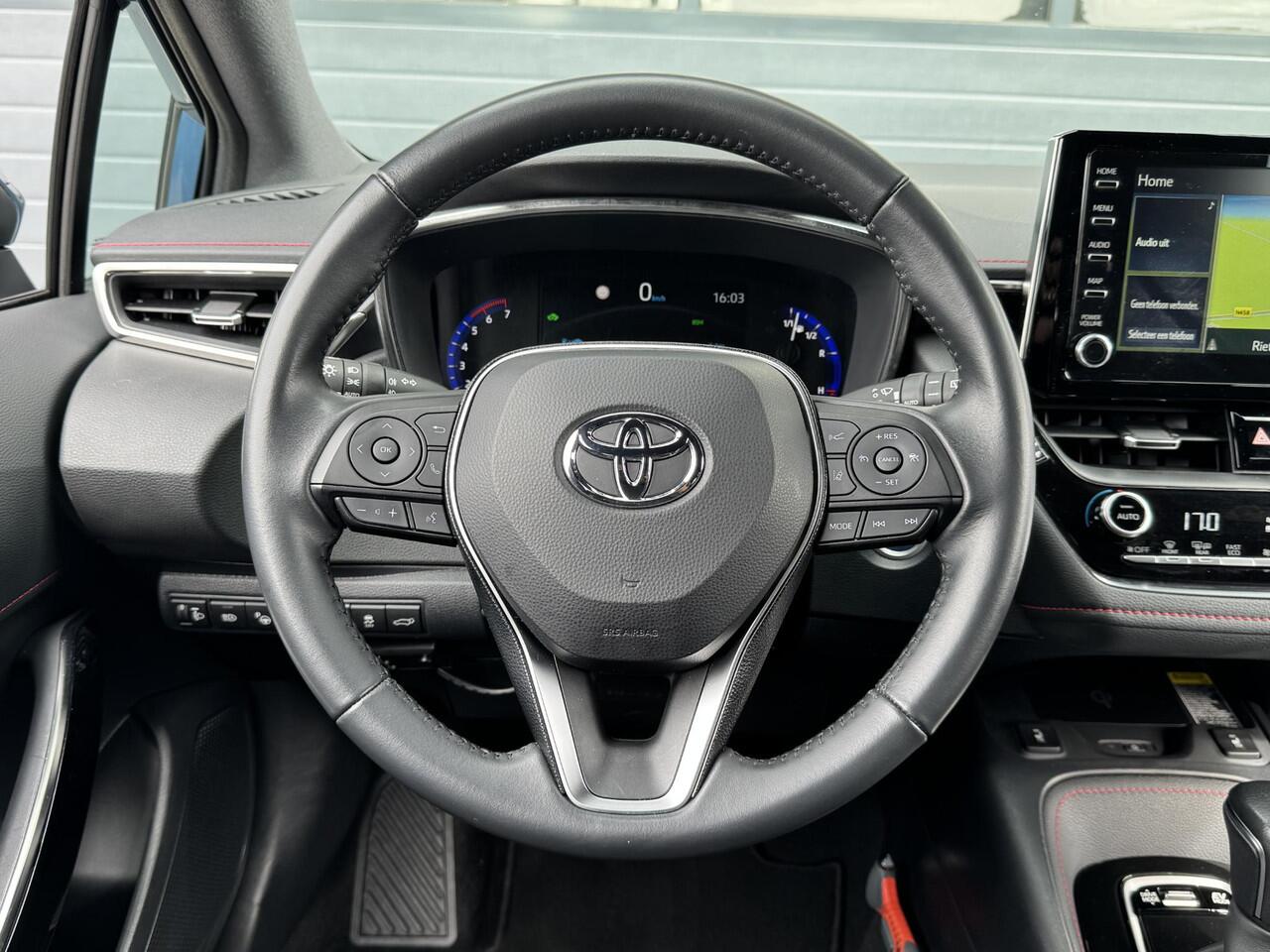 Toyota COROLLA TOURING SPORTS 1.8 HYBRID EXECUTIVE I AUTOMAAT I ADAPTIVE CRUISE CONTROL I ALCANTARA BEKLEDING I APPLE CARPLAY