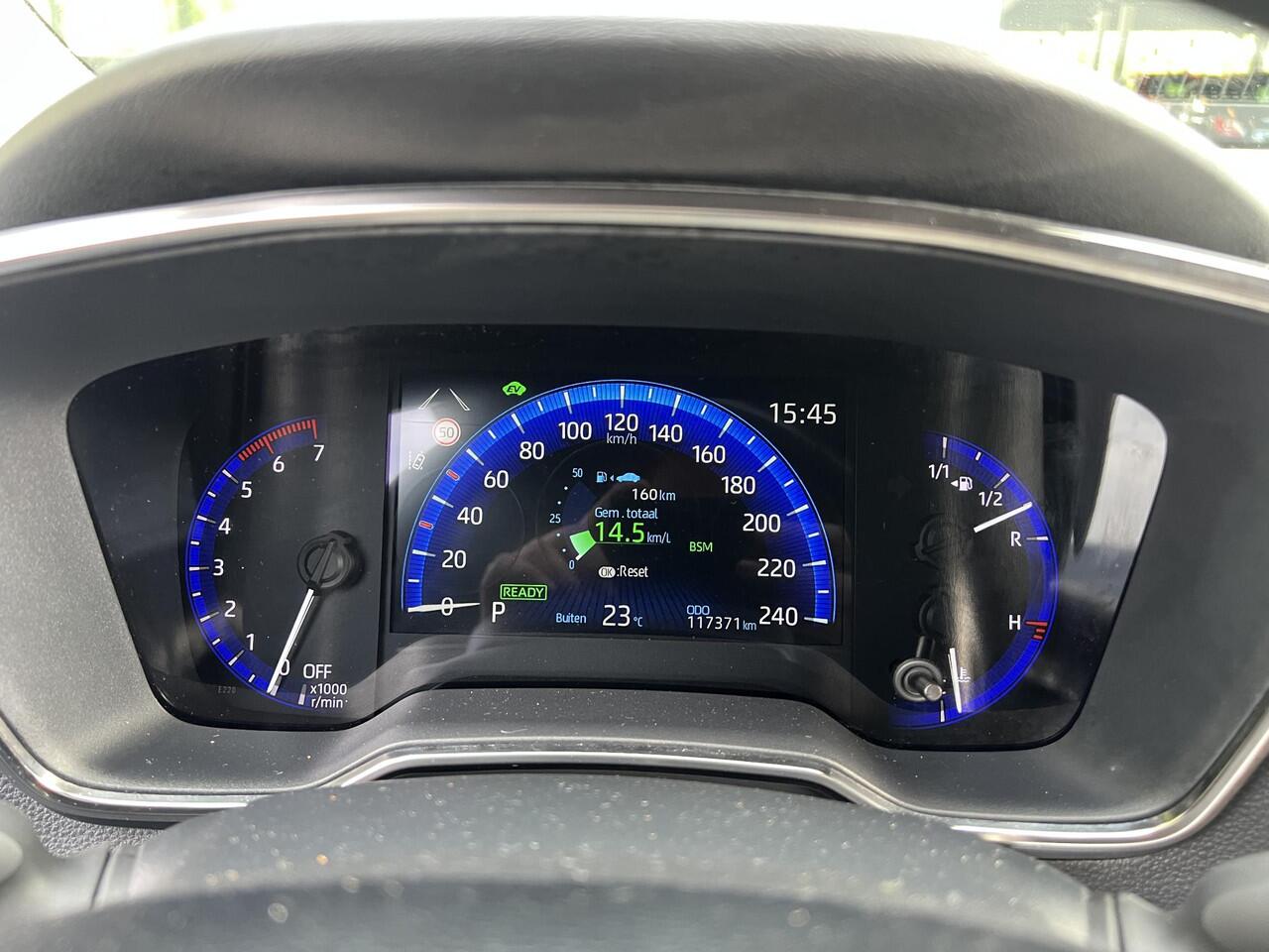 Toyota COROLLA Touring Sports 1.8 Hybrid Executive 122PK | Navigatie | Half-leder | Carplay | HUD