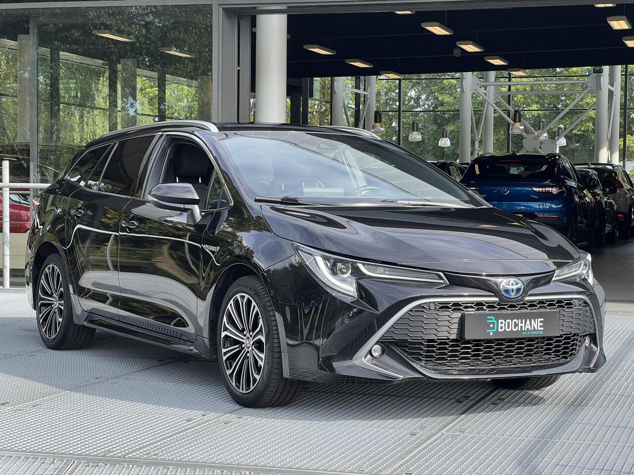 Toyota COROLLA Touring Sports 1.8 Hybrid Executive 122PK | Navigatie | Half-leder | Carplay | HUD