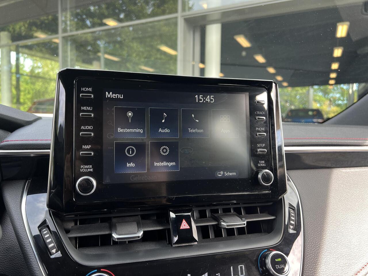 Toyota COROLLA Touring Sports 1.8 Hybrid Executive 122PK | Navigatie | Half-leder | Carplay | HUD