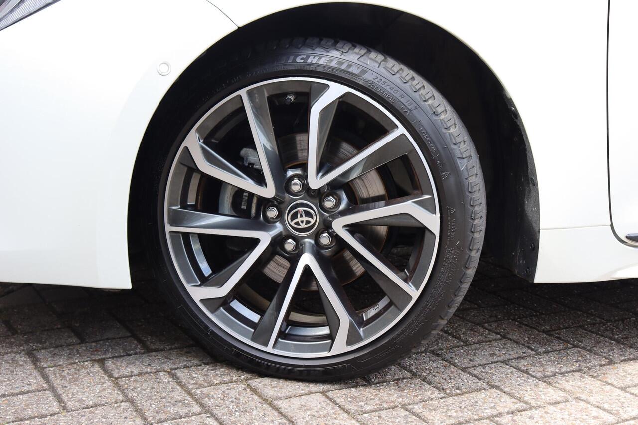 Toyota COROLLA 2.0 Hybrid Executive, HUD, Trekhaak