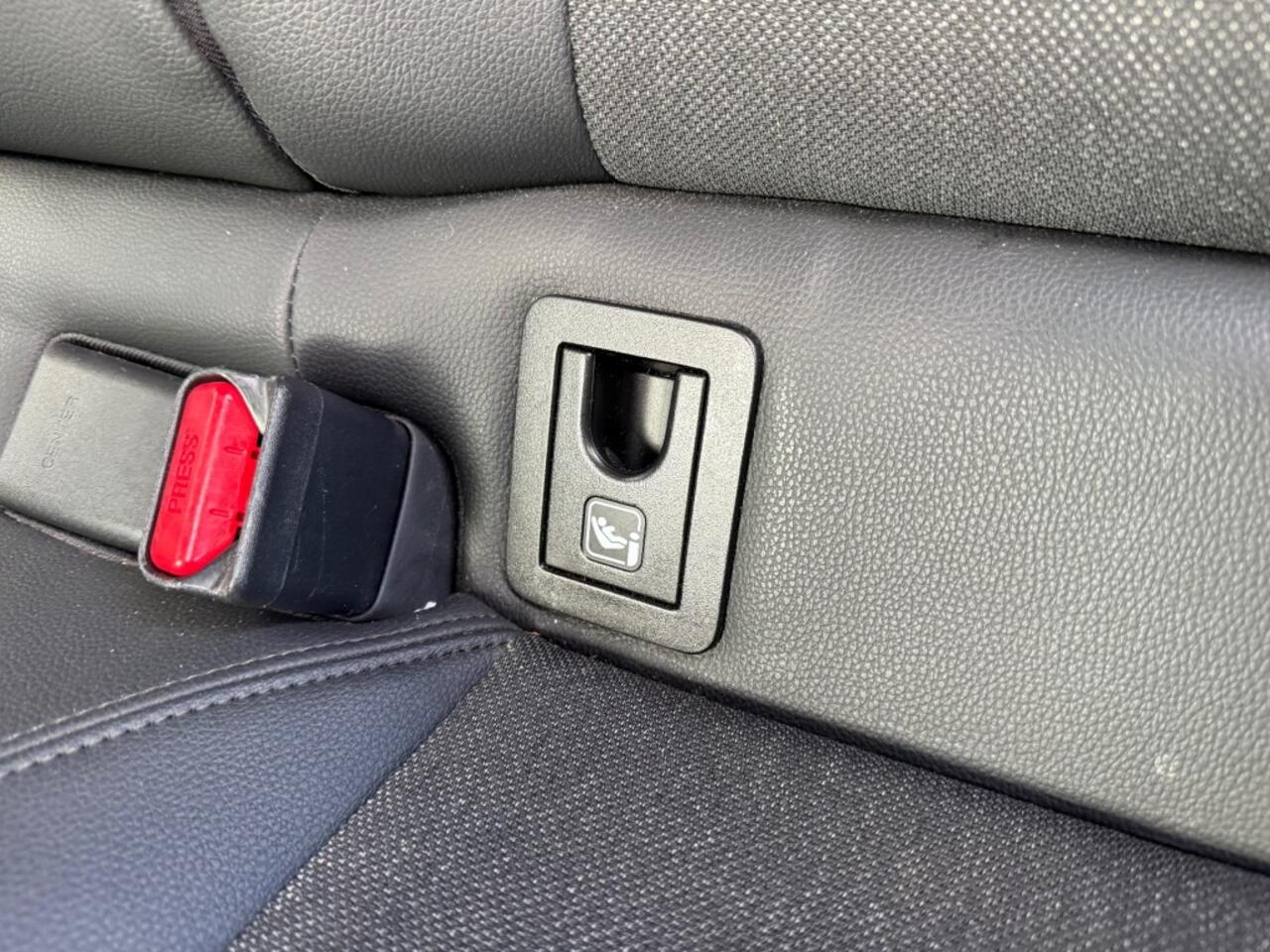 Toyota COROLLA 1.8 HYBRID DYNAMIC 5-DRS AUTOMAAT LUXE UITVOERING!