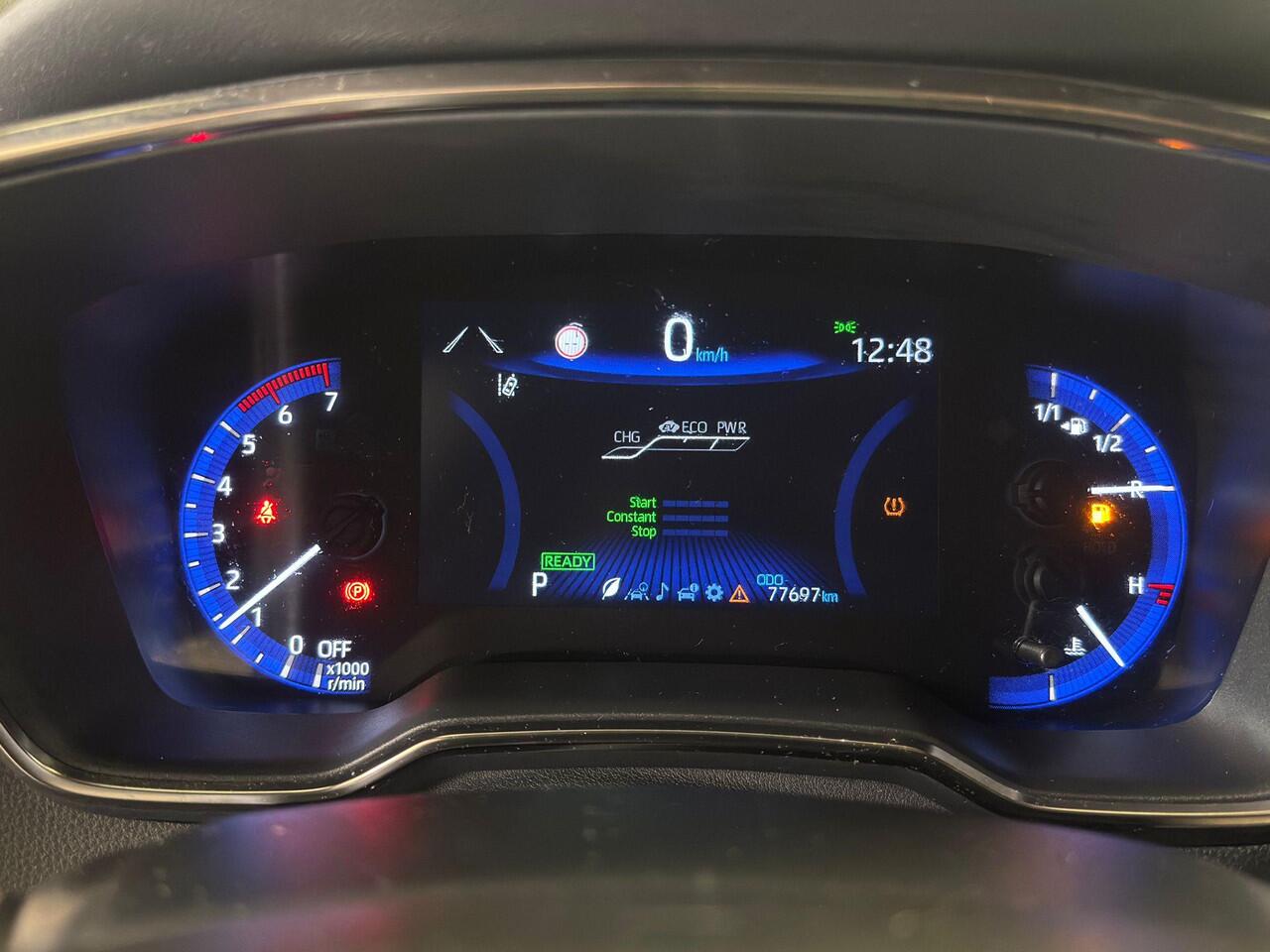 Toyota COROLLA 1.8 Hybrid Dynamic | Apple CarPlay / Android Auto navigatie | Trekhaak | Achteruitrijcamera |