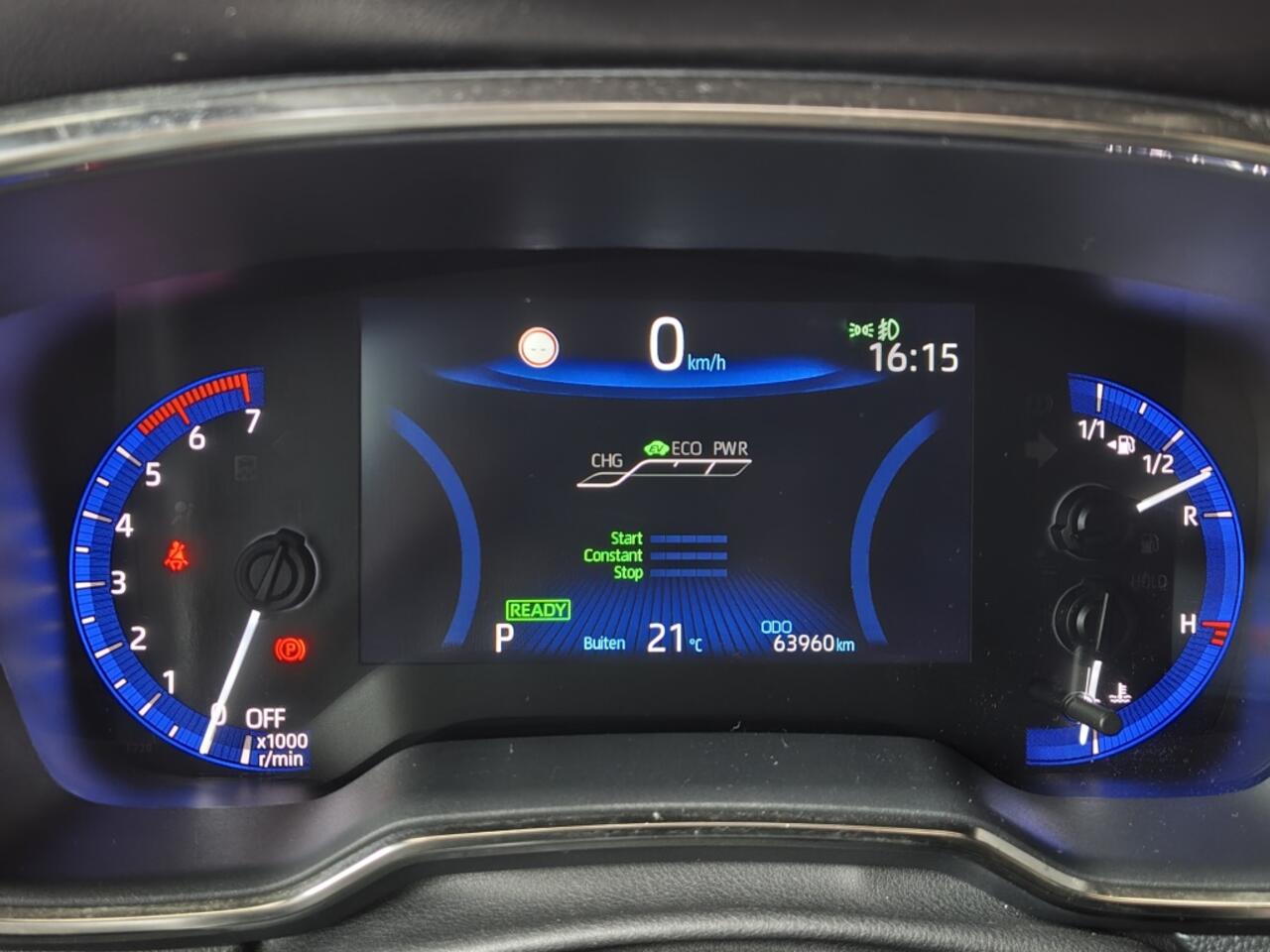 Toyota COROLLA 1.8 Hybrid Dynamic | Stoelverwarming | Draadloze Telefoonlader |