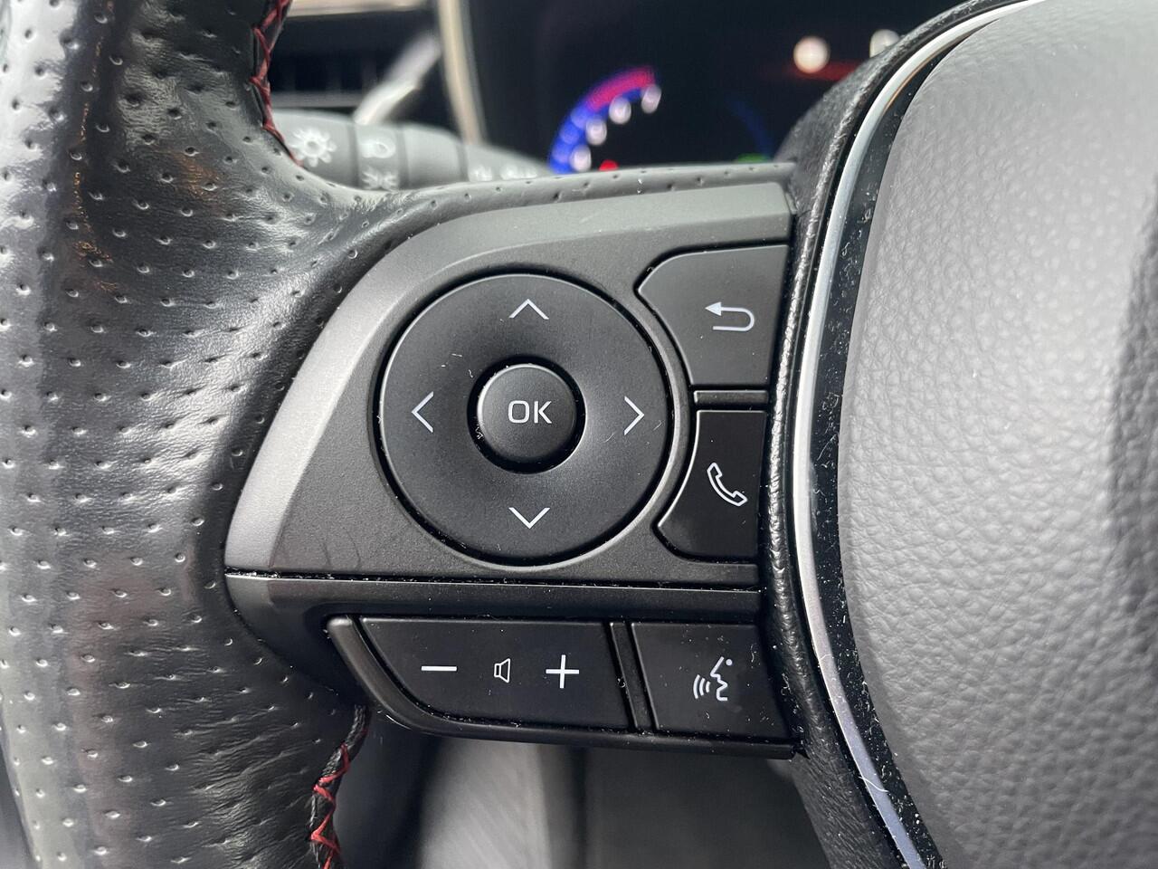 Toyota COROLLA 1.8 Hybrid GR-Sport | Org NL | 49.000 KM |