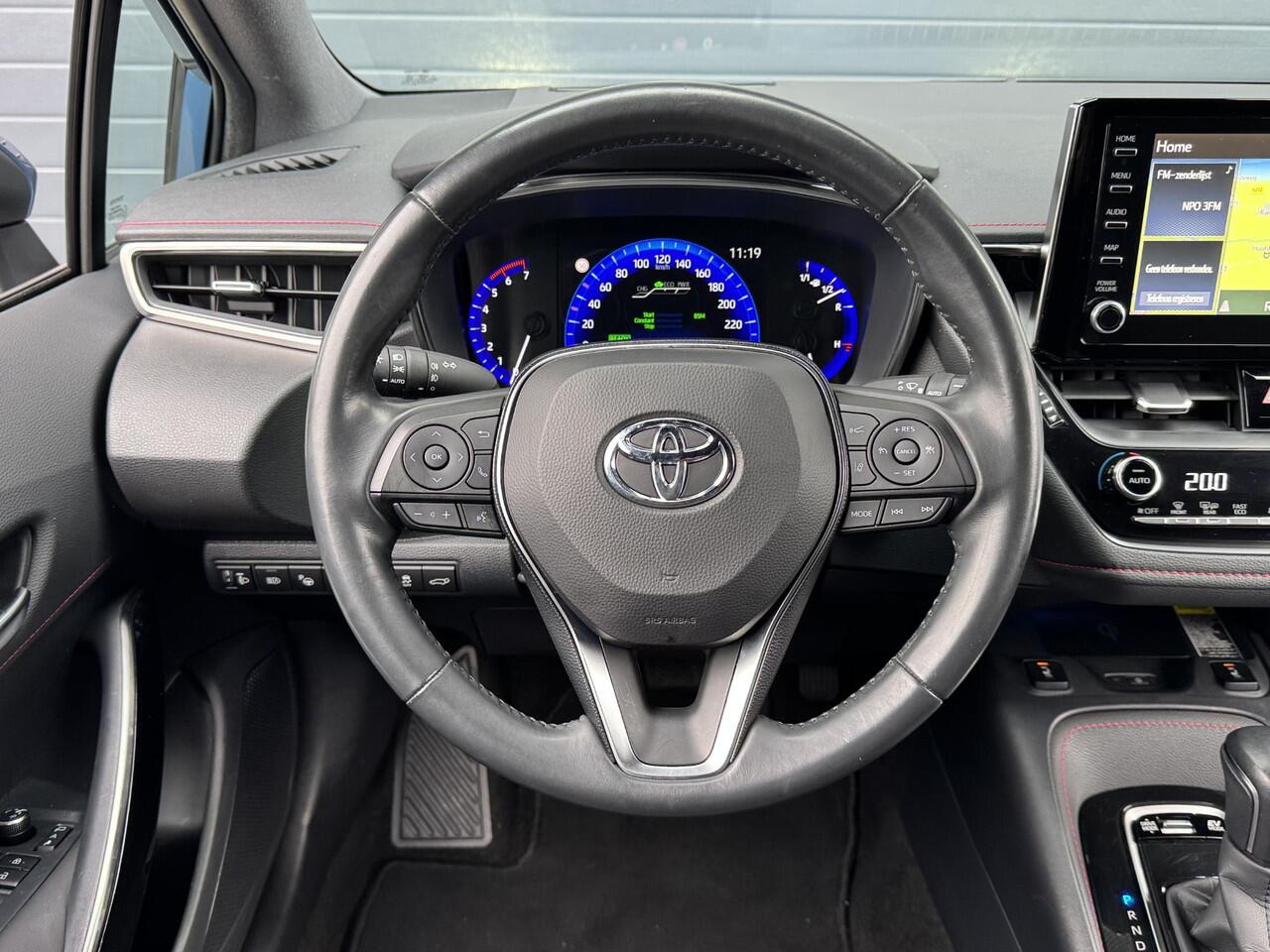 Toyota COROLLA TOURING SPORTS 1.8 HYBRID EXECUTIVE I AUTOMAAT I TREKHAAK I CLIMATE CONTROL I P-CAMERA I ADAPT. CRUISE CONTROL