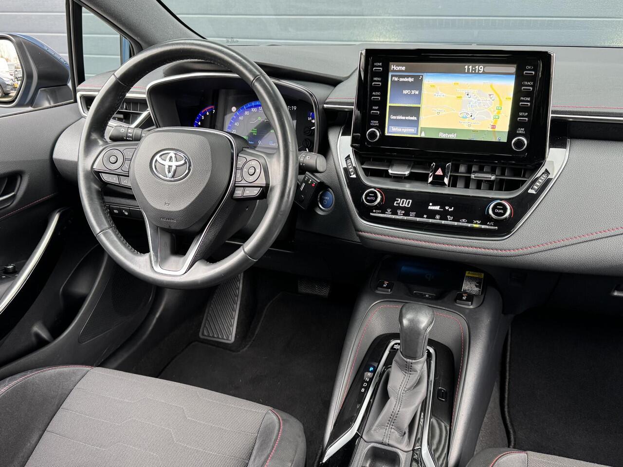 Toyota COROLLA TOURING SPORTS 1.8 HYBRID EXECUTIVE I AUTOMAAT I TREKHAAK I CLIMATE CONTROL I P-CAMERA I ADAPT. CRUISE CONTROL