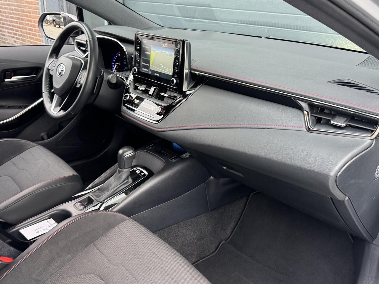 Toyota COROLLA TOURING SPORTS 2.0 HYBRID EXECUTIVE I DEALER ONDERHOUDEN I ADAPT. CRUISE CONTROL I APPLE CARPLAY I AUTOMAAT