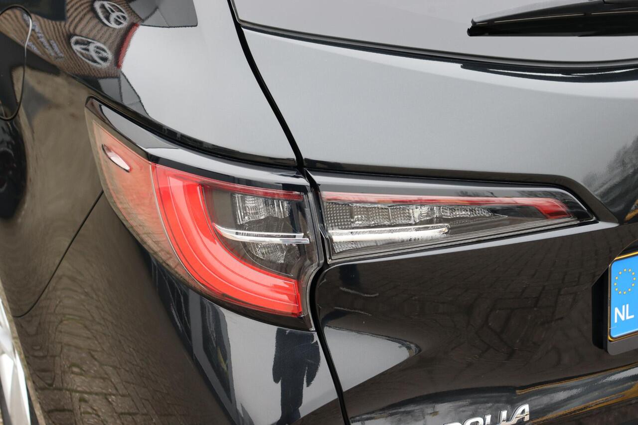 Toyota COROLLA Touring Sports 1.8 Hybrid Business , Stuur- en stoelverwarming, Elektrische achterklep