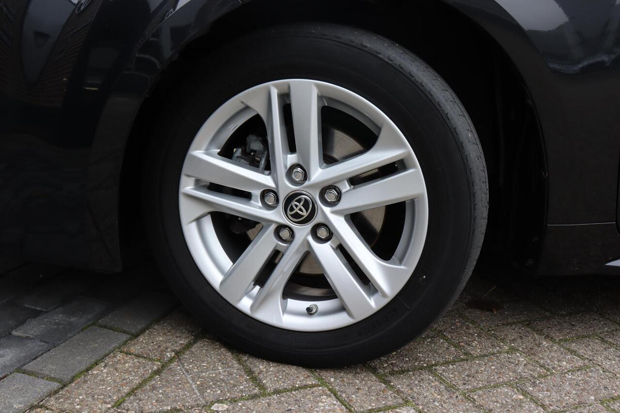 Toyota COROLLA Touring Sports 1.8 Hybrid Business , Stuur- en stoelverwarming, Elektrische achterklep