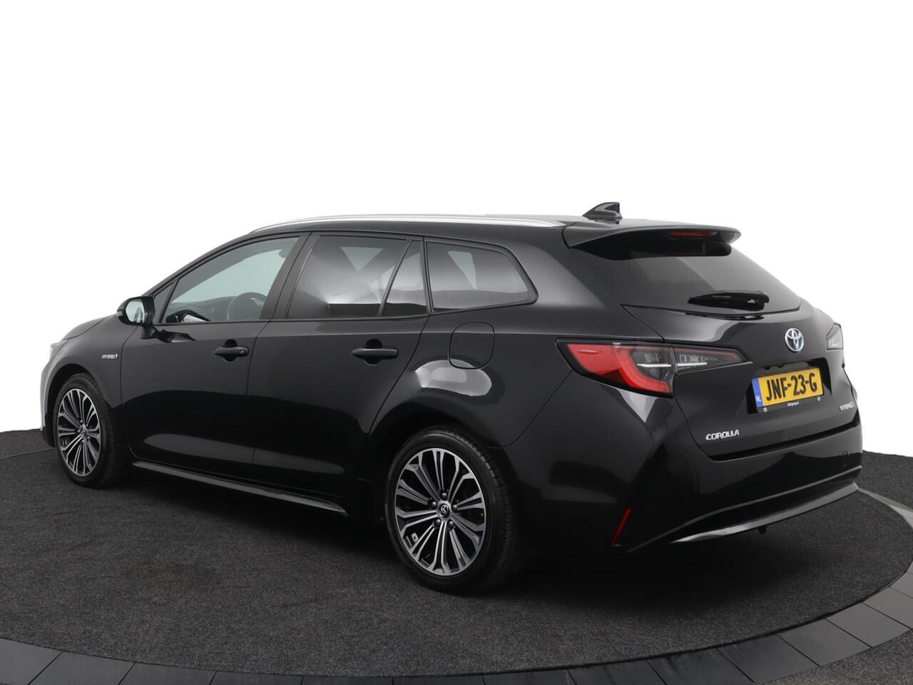 Toyota COROLLA Touring Sports 1.8 Hybrid | stuur en stoelverwarming | Electrische achterklep | Keyless |