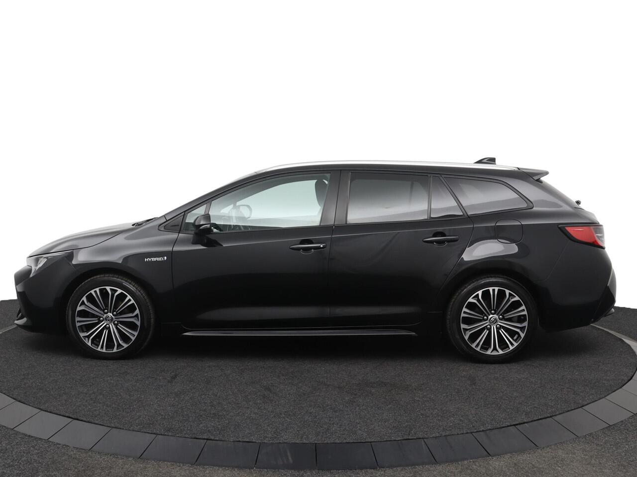 Toyota COROLLA Touring Sports 1.8 Hybrid | stuur en stoelverwarming | Electrische achterklep | Keyless |