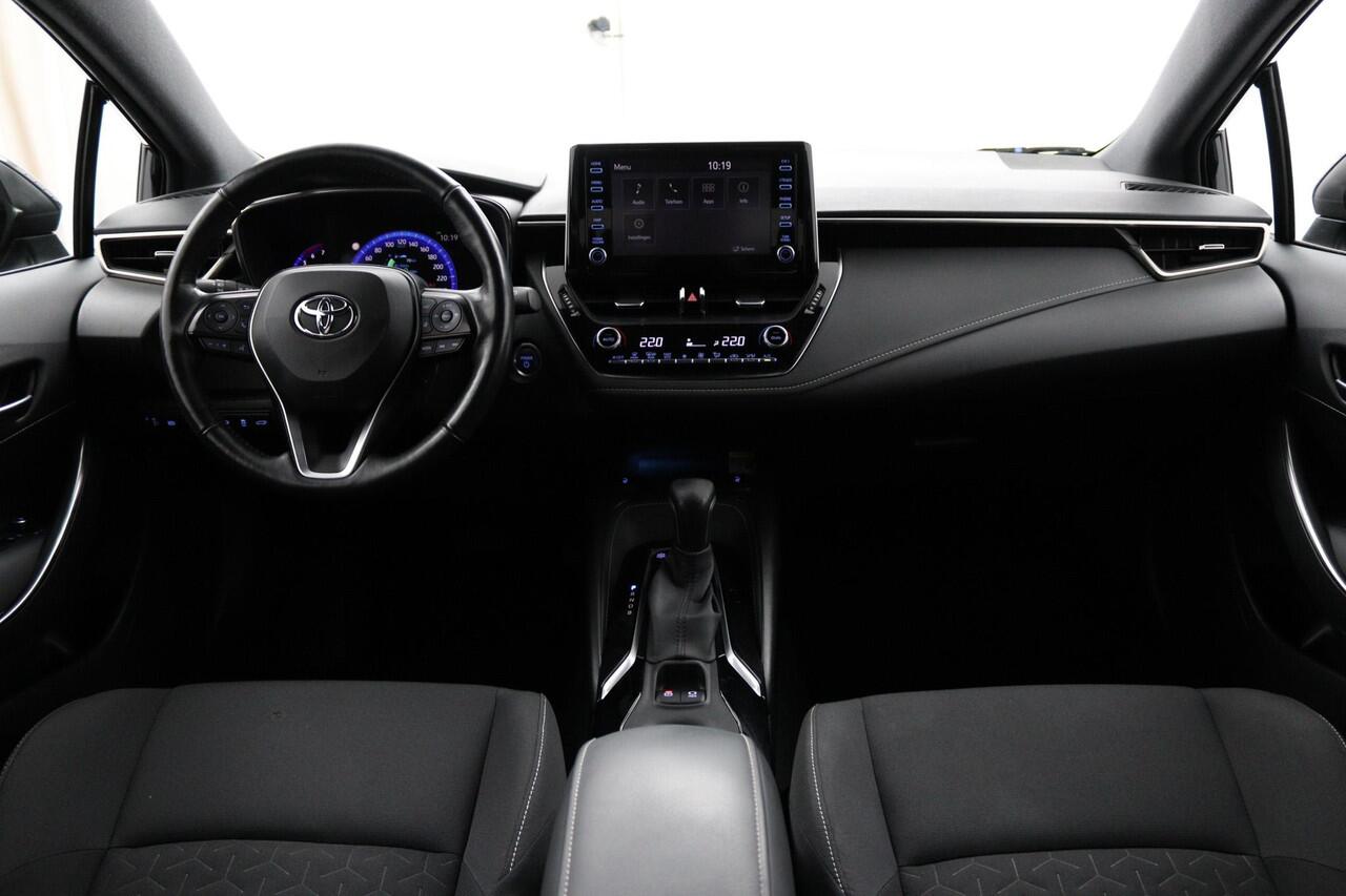 Toyota COROLLA Touring Sports 1.8 Hybrid | stuur en stoelverwarming | Electrische achterklep | Keyless |