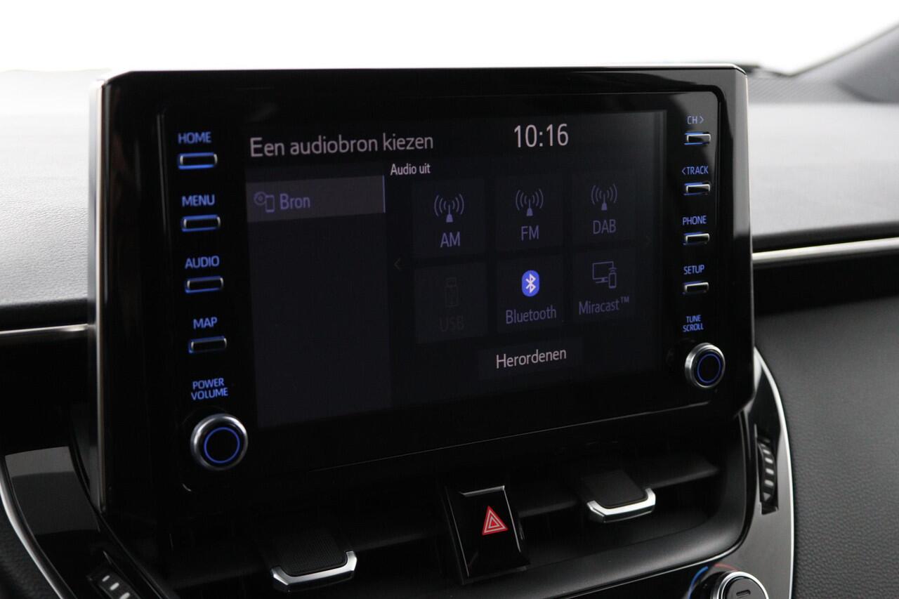 Toyota COROLLA Touring Sports 1.8 Hybrid | stuur en stoelverwarming | Electrische achterklep | Keyless |