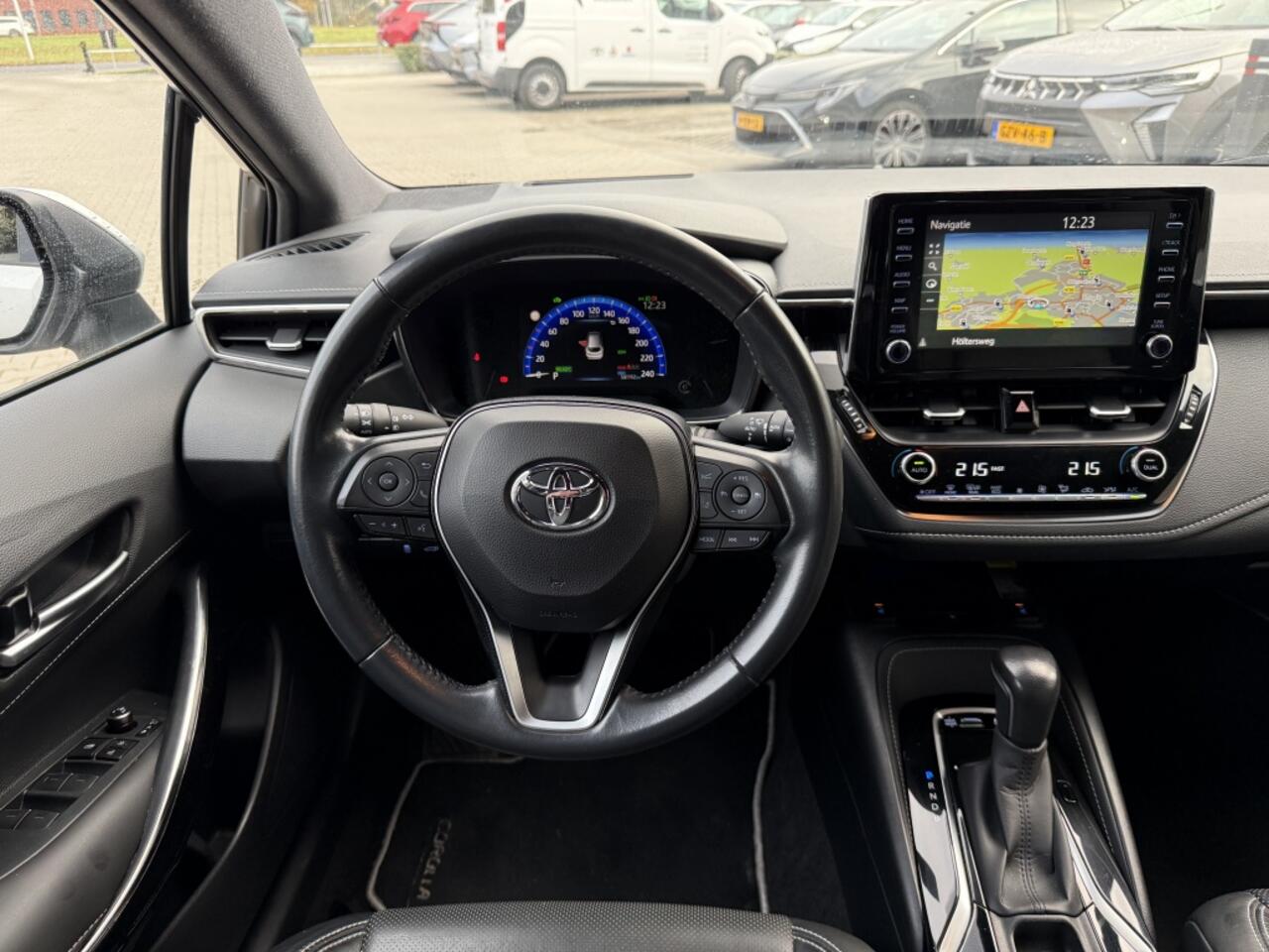 Toyota COROLLA Touring Sports 1.8 Hybrid Executive Edition | Blindspot | Parkeersensoren V+A