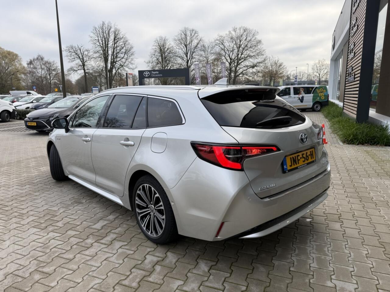 Toyota COROLLA Touring Sports 1.8 Hybrid Executive Edition | Blindspot | Parkeersensoren V+A