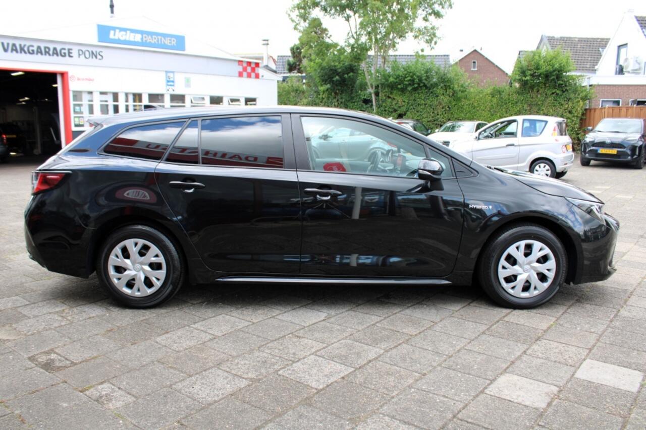 Toyota COROLLA Touring Sports 1.8 Hybrid Comfort
