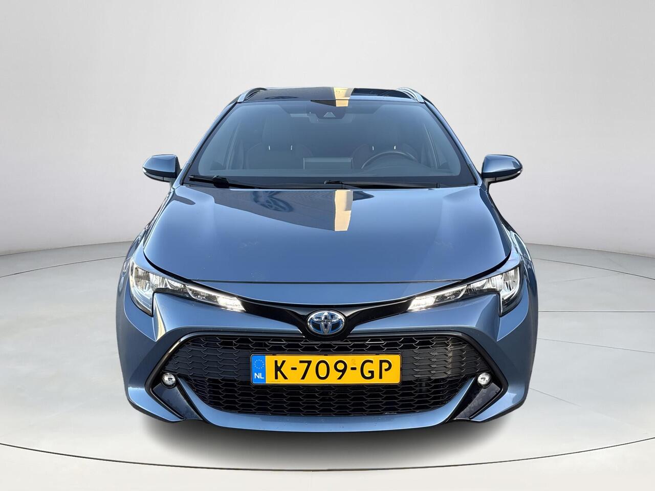 Toyota COROLLA Touring Sports 2.0 Hybrid Dynamic **NAVIGATIE/ STOELVERWARMING/ ADAPTIEF CRUISECONTROL**