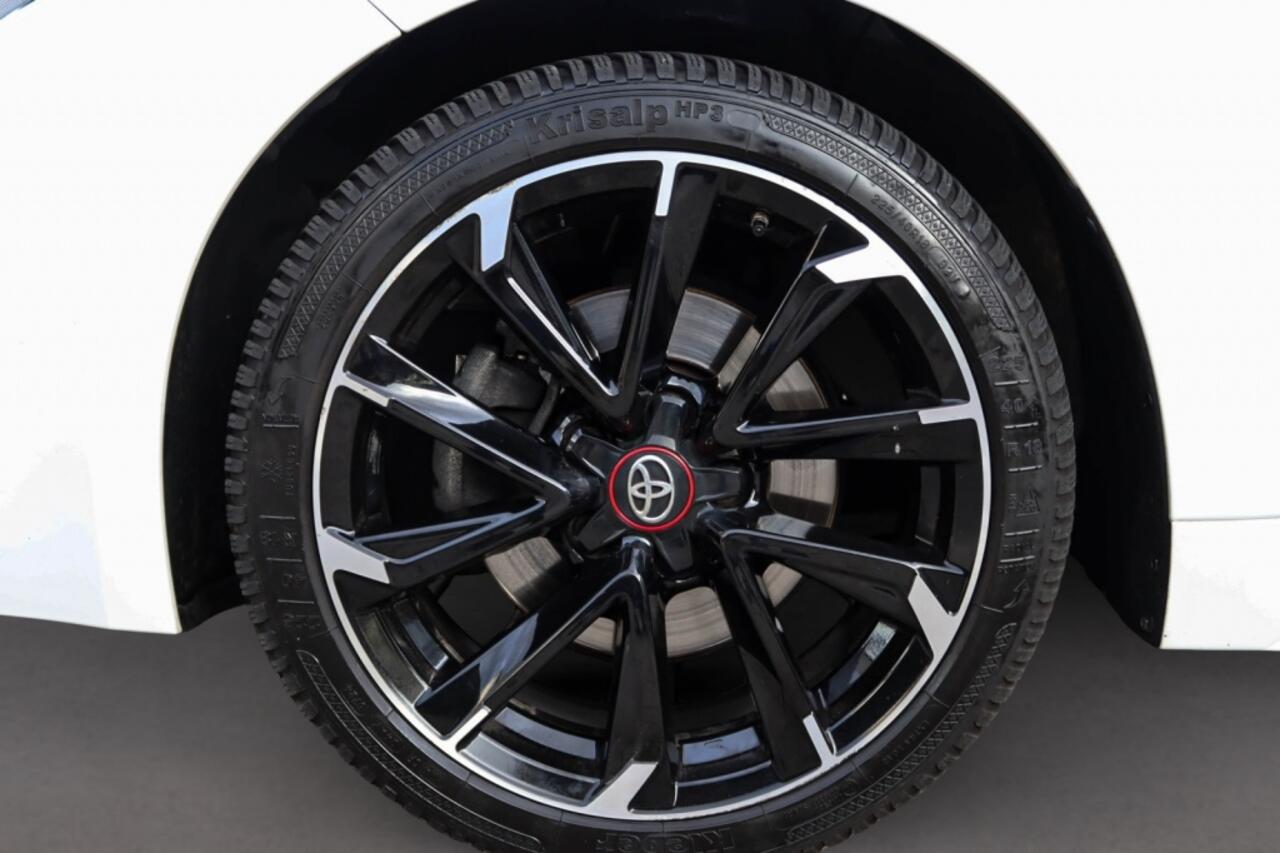 Toyota COROLLA Touring Sports 2.0 Hybrid GR-Sport 184PK | Adaptive Cruise | Camera