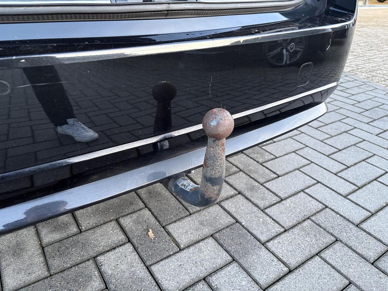 Toyota COROLLA Touring Sports 1.8 Hybrid Executive | Trekhaak | Stoelverwarming | Head-up Display | Camera | Full LED |