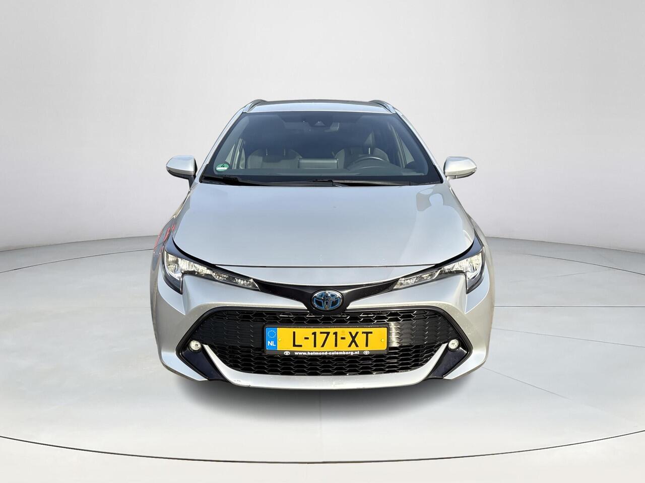Toyota COROLLA Touring Sports 1.8 Hybrid Dynamic TeamNL **STOELVERWARMING/ KEYLESS/ ADAPTIEF CRUISE CONTROL**