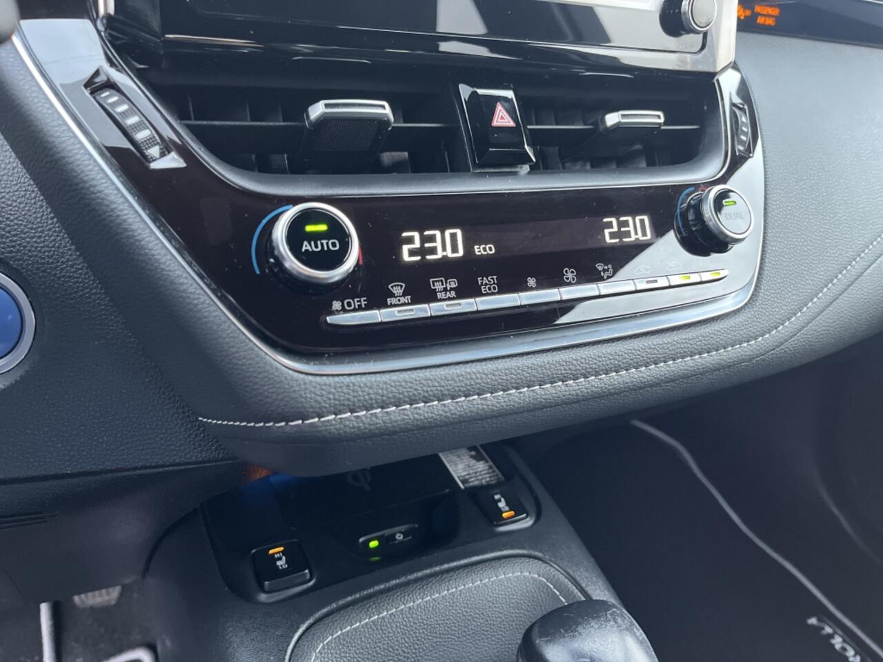 Toyota COROLLA 1.8 Hybrid GR-Sport