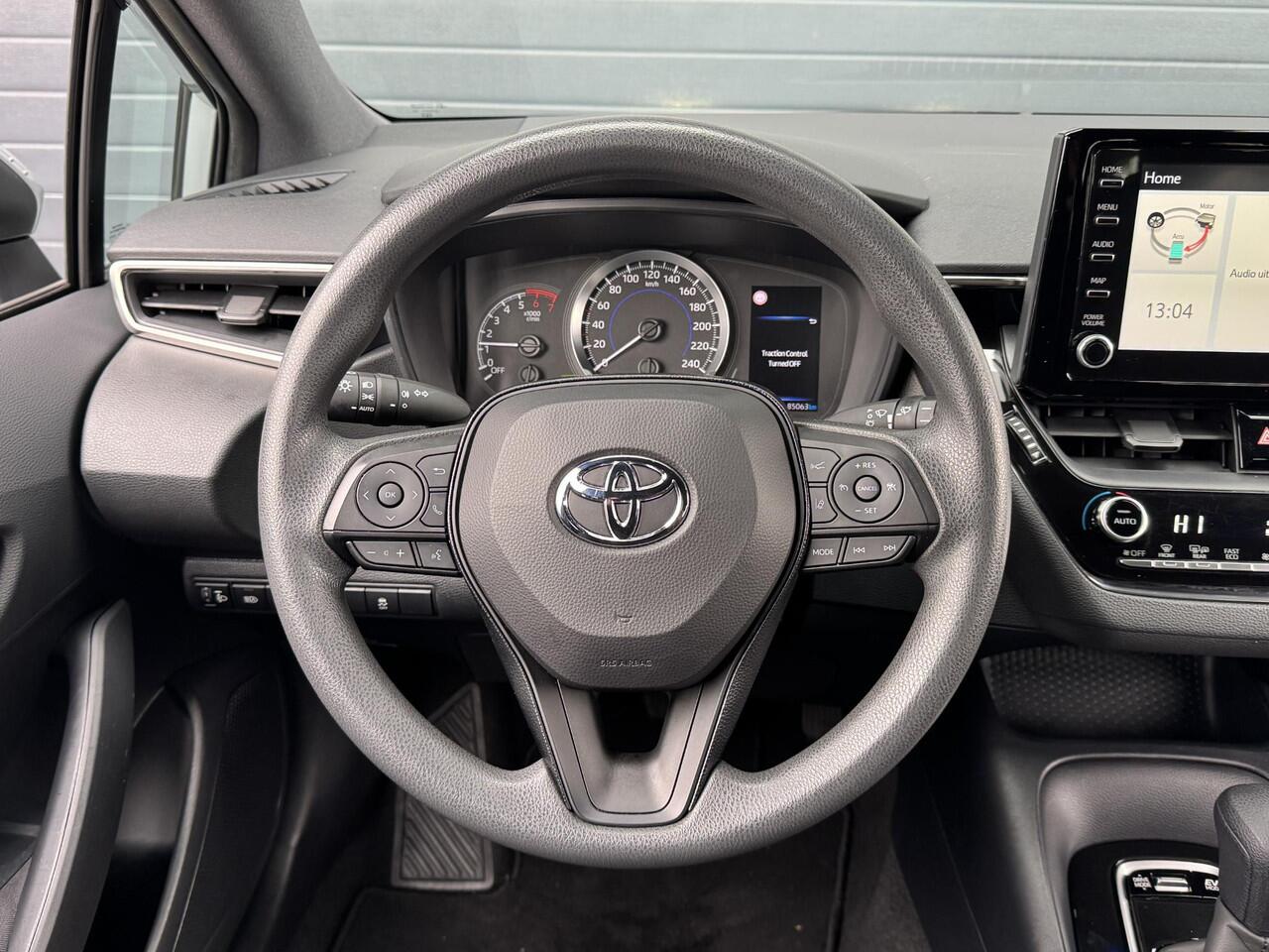 Toyota COROLLA TOURING SPORTS 1.8 HYBRID COMFORT I AUTOMAAT I TREKHAAK I ADAPTIVE CRUISE I APPLE CARPLAY