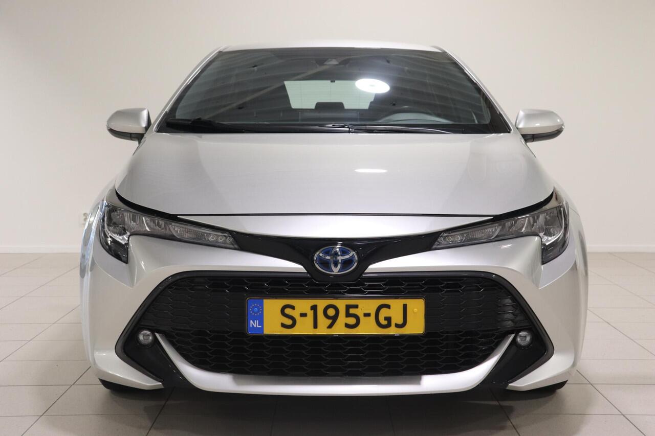 Toyota COROLLA 1.8 Hybrid Dynamic Limited, All-season, Apple Carplay / Android auto, Stuur & Stoel verwarming, Camera!