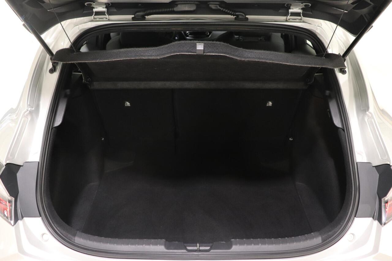 Toyota COROLLA 1.8 Hybrid Dynamic Limited, All-season, Apple Carplay / Android auto, Stuur & Stoel verwarming, Camera!